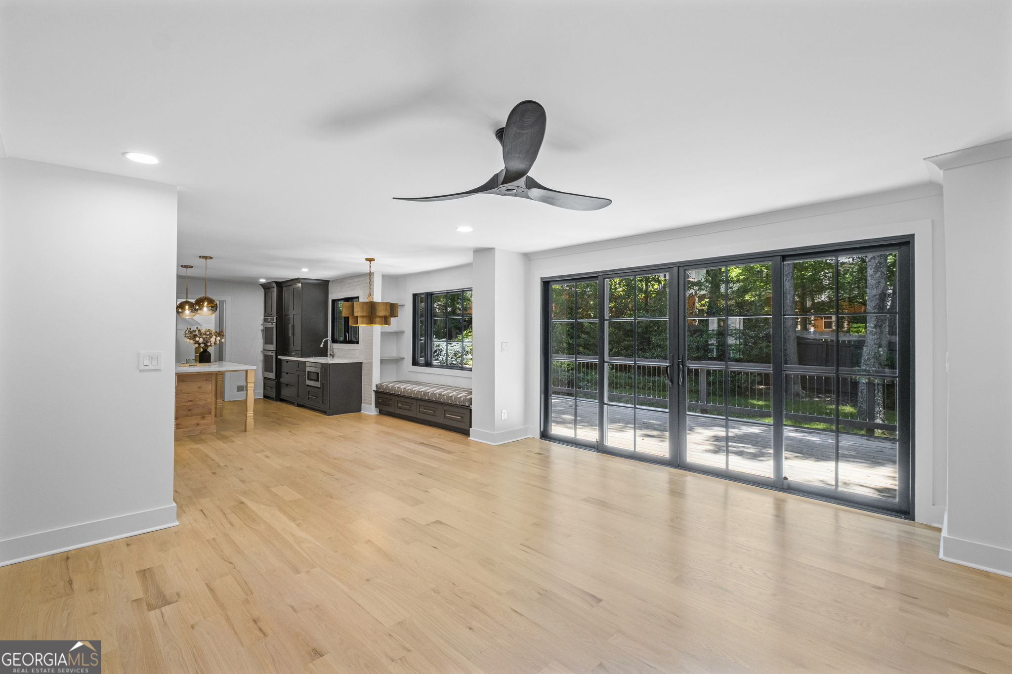 140 N Bluff