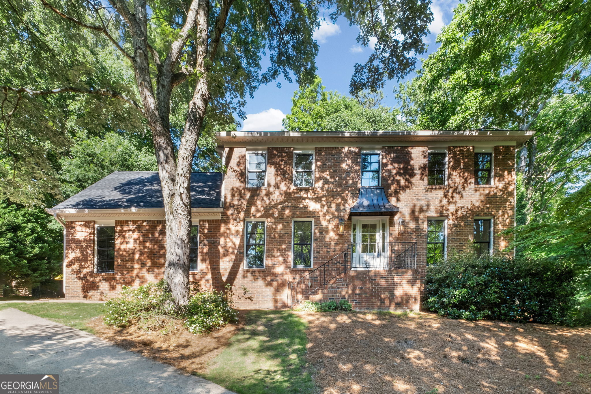 140 N Bluff