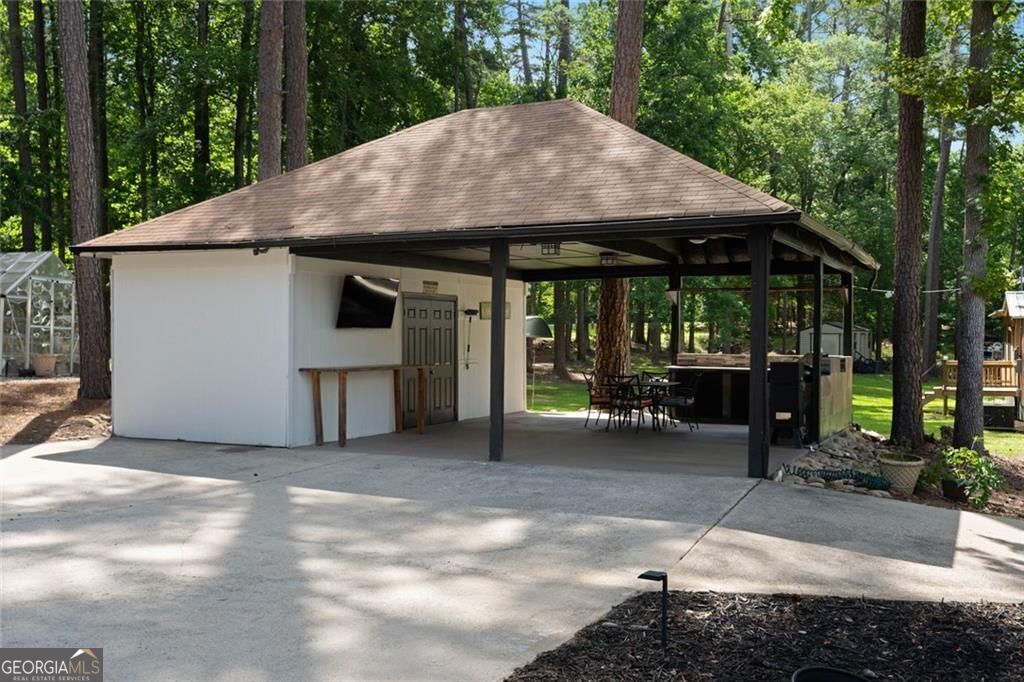 112 Sinclair Lane