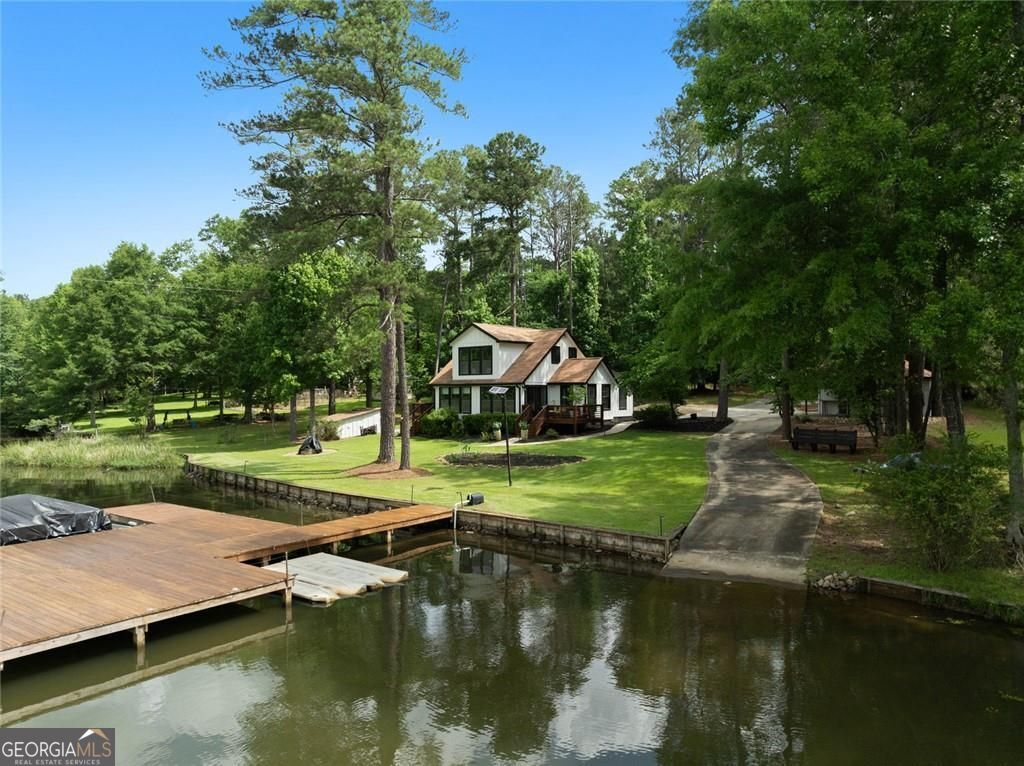 112 Sinclair Lane