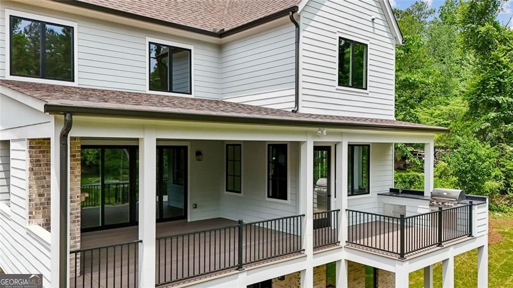 160 Lake Estates Drive