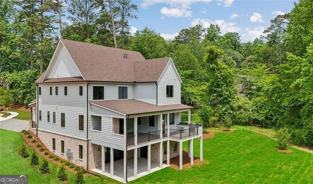 160 Lake Estates Drive