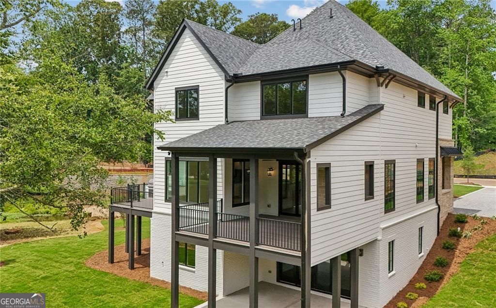 130 Lake Estates Drive
