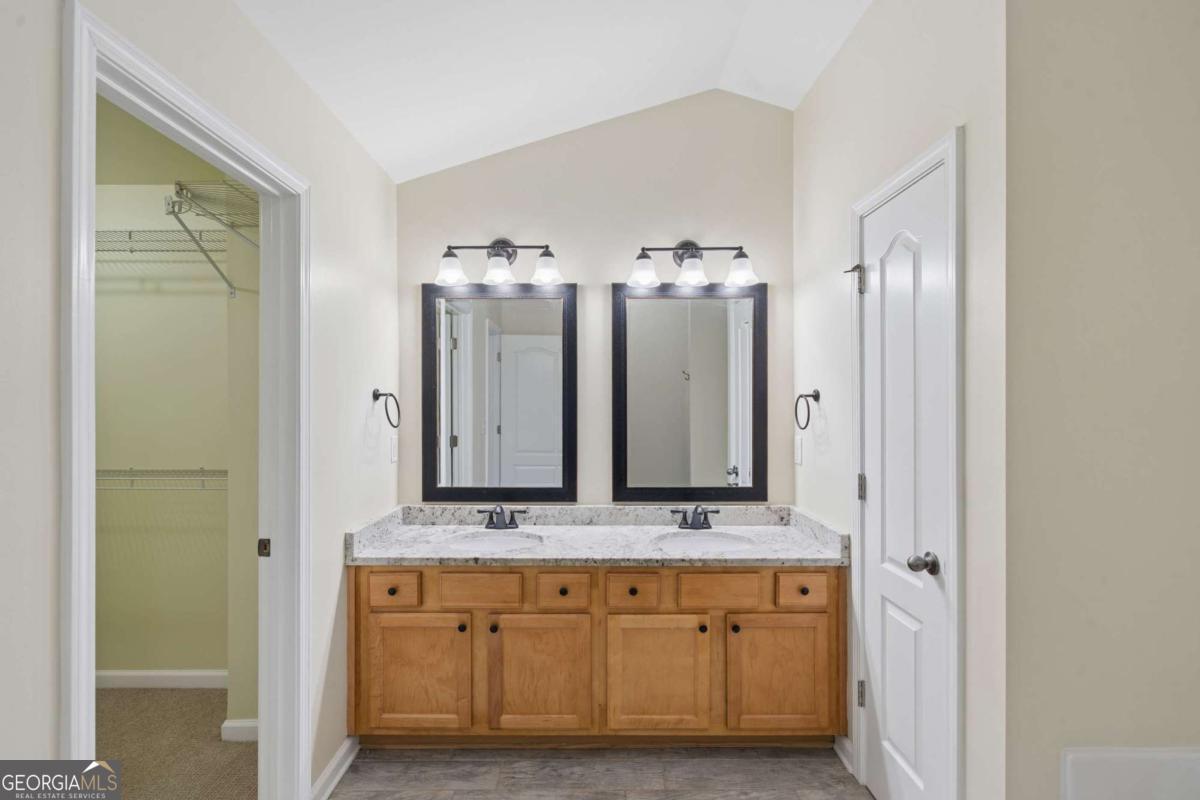 1075 Brownstone Drive # 23
