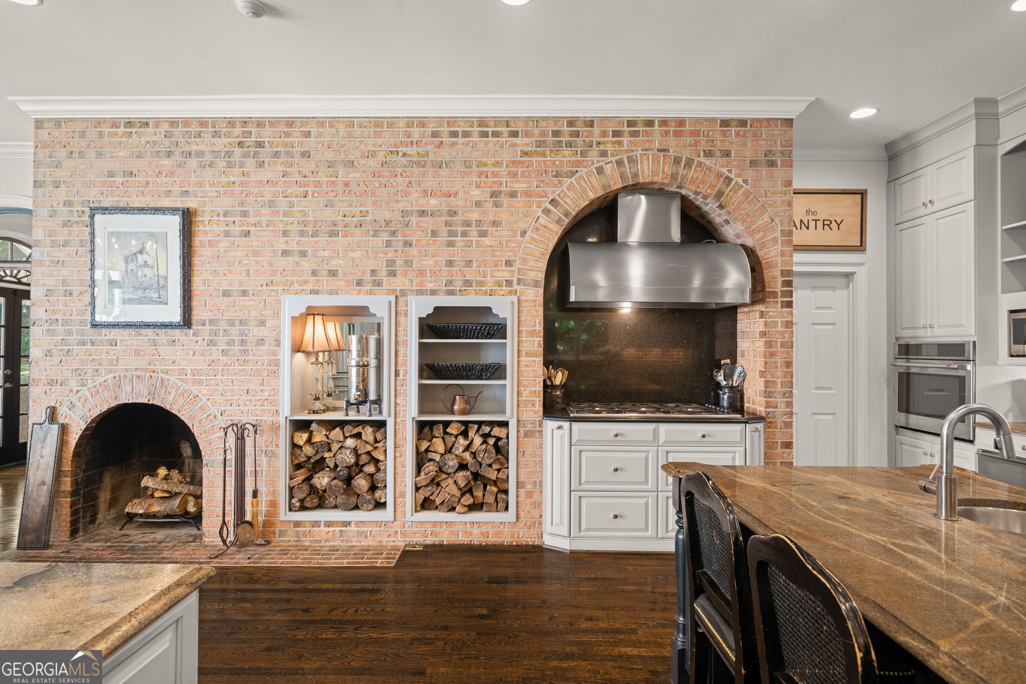710 Walnut Drive