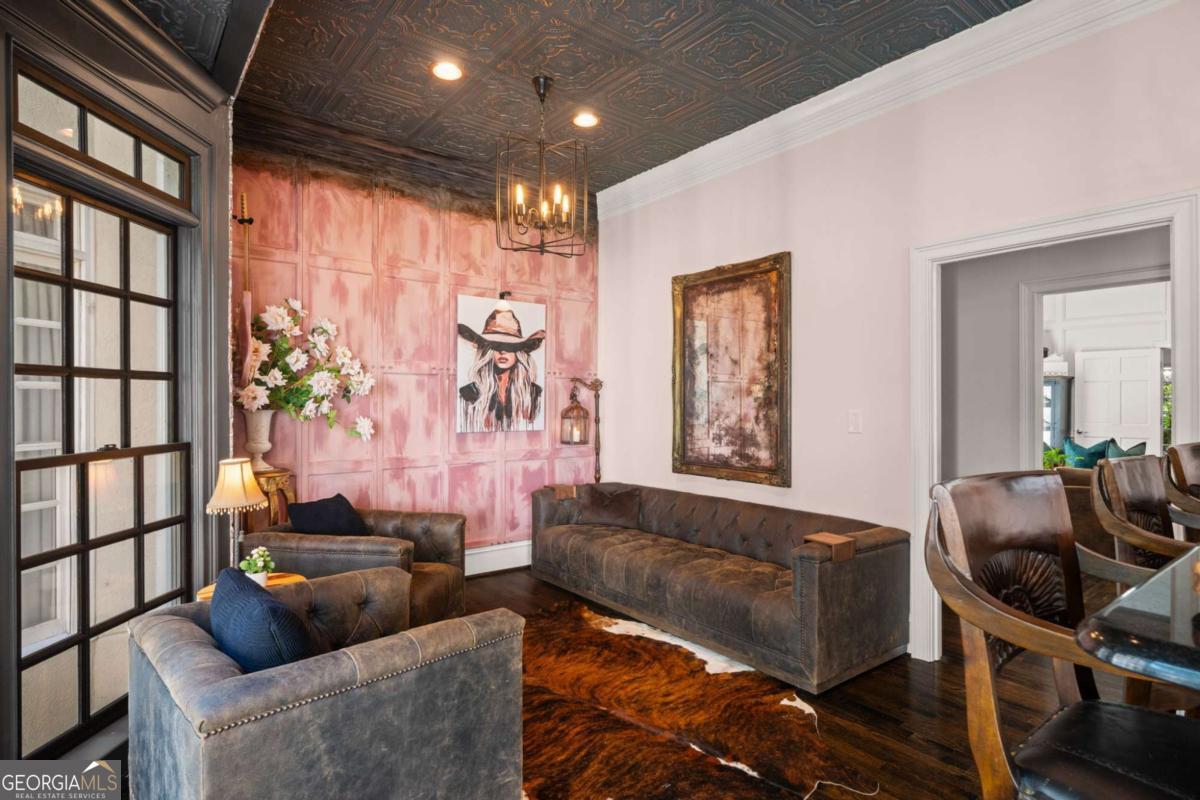 710 Walnut Drive