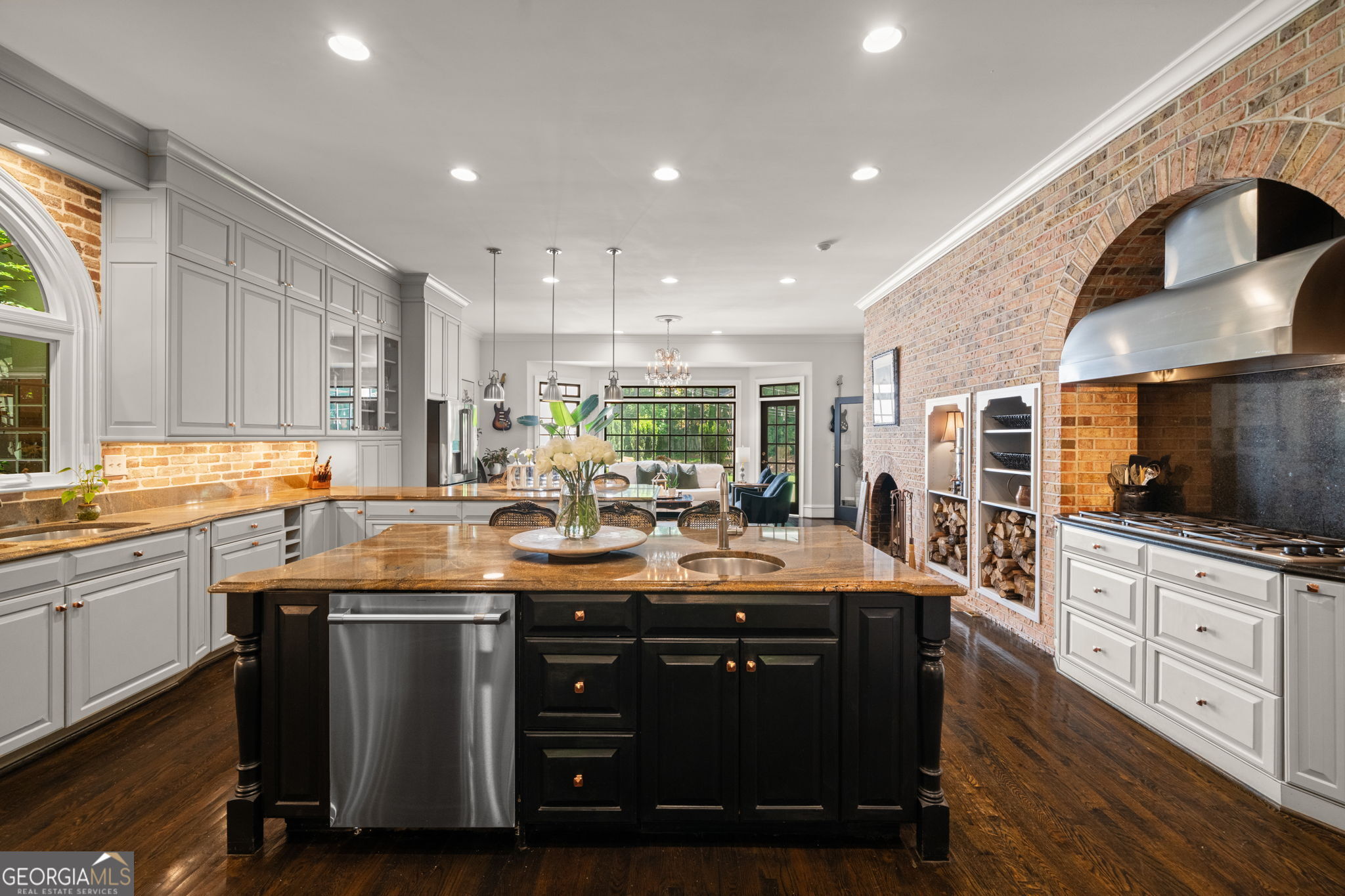 710 Walnut Drive