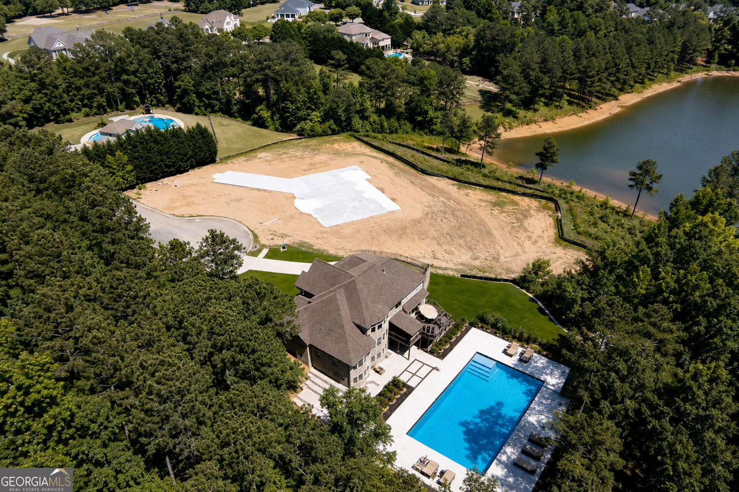 1804 Lake Pointe Circle