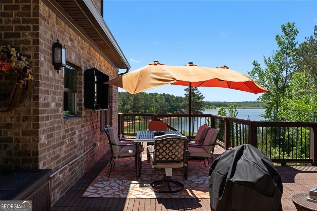 1804 Lake Pointe Circle