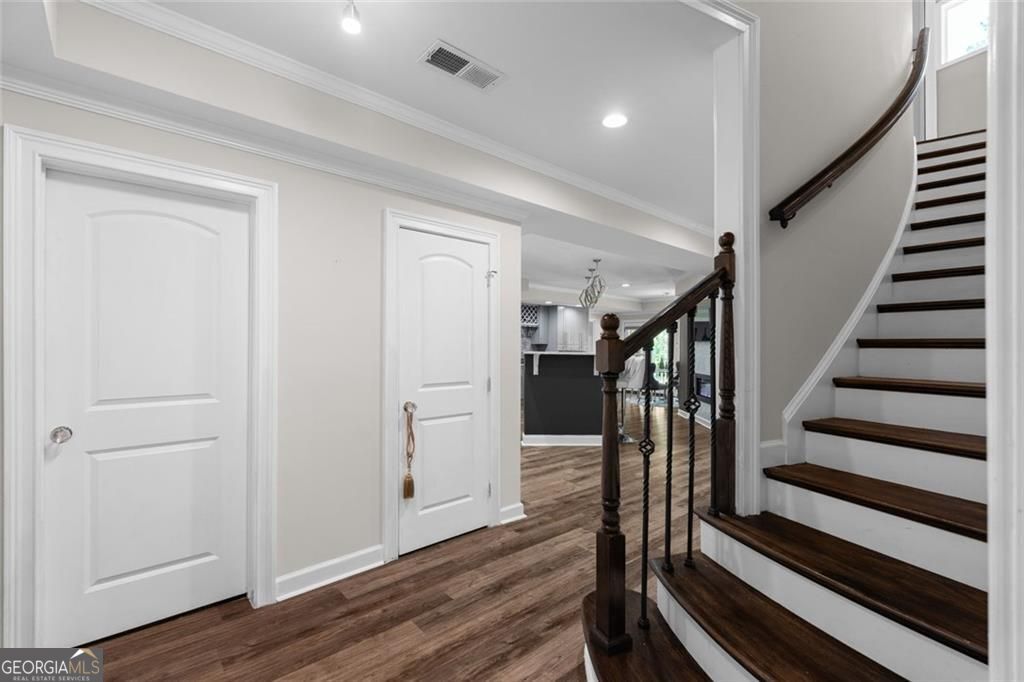 1804 Lake Pointe Circle