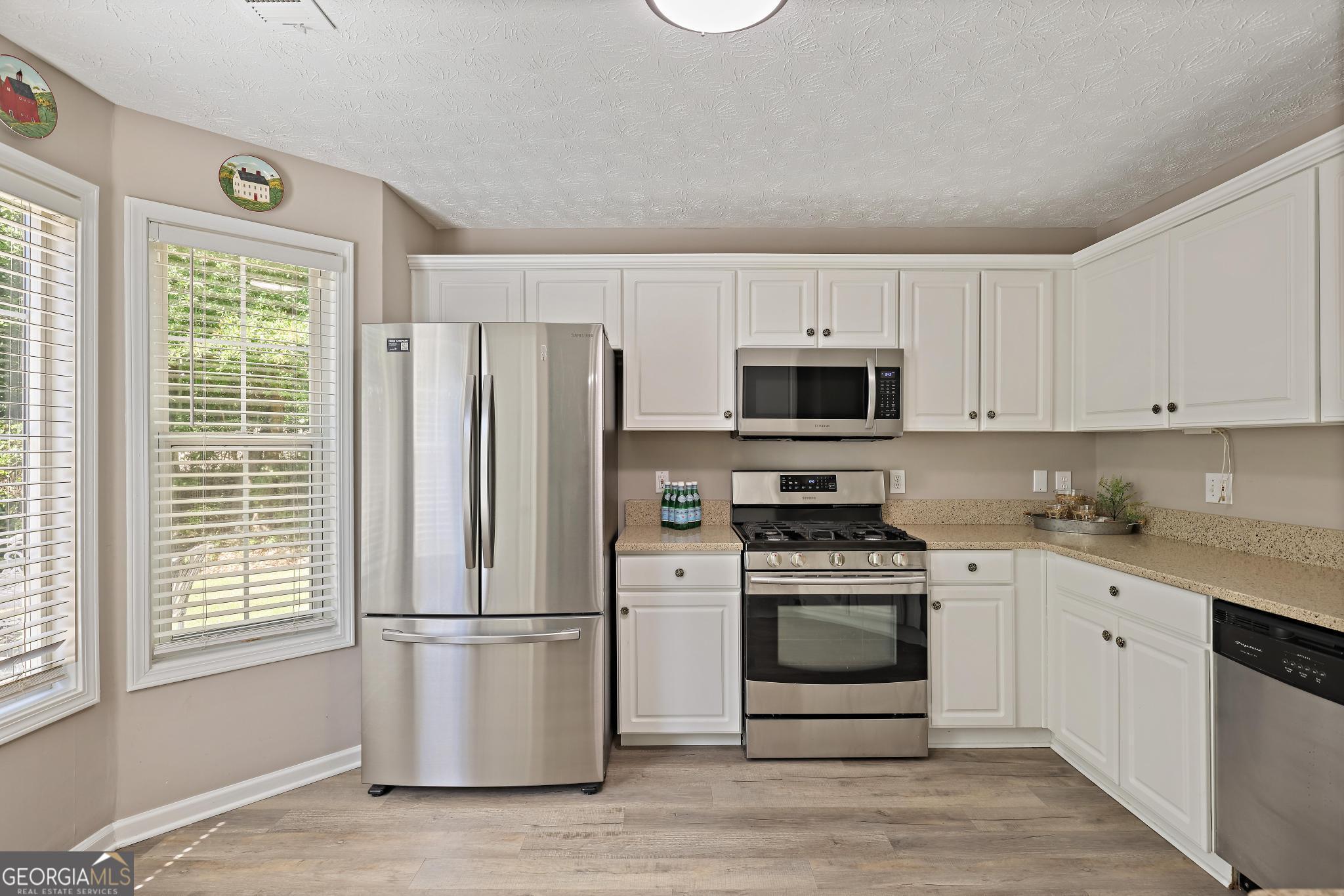 3321 Serenade Court