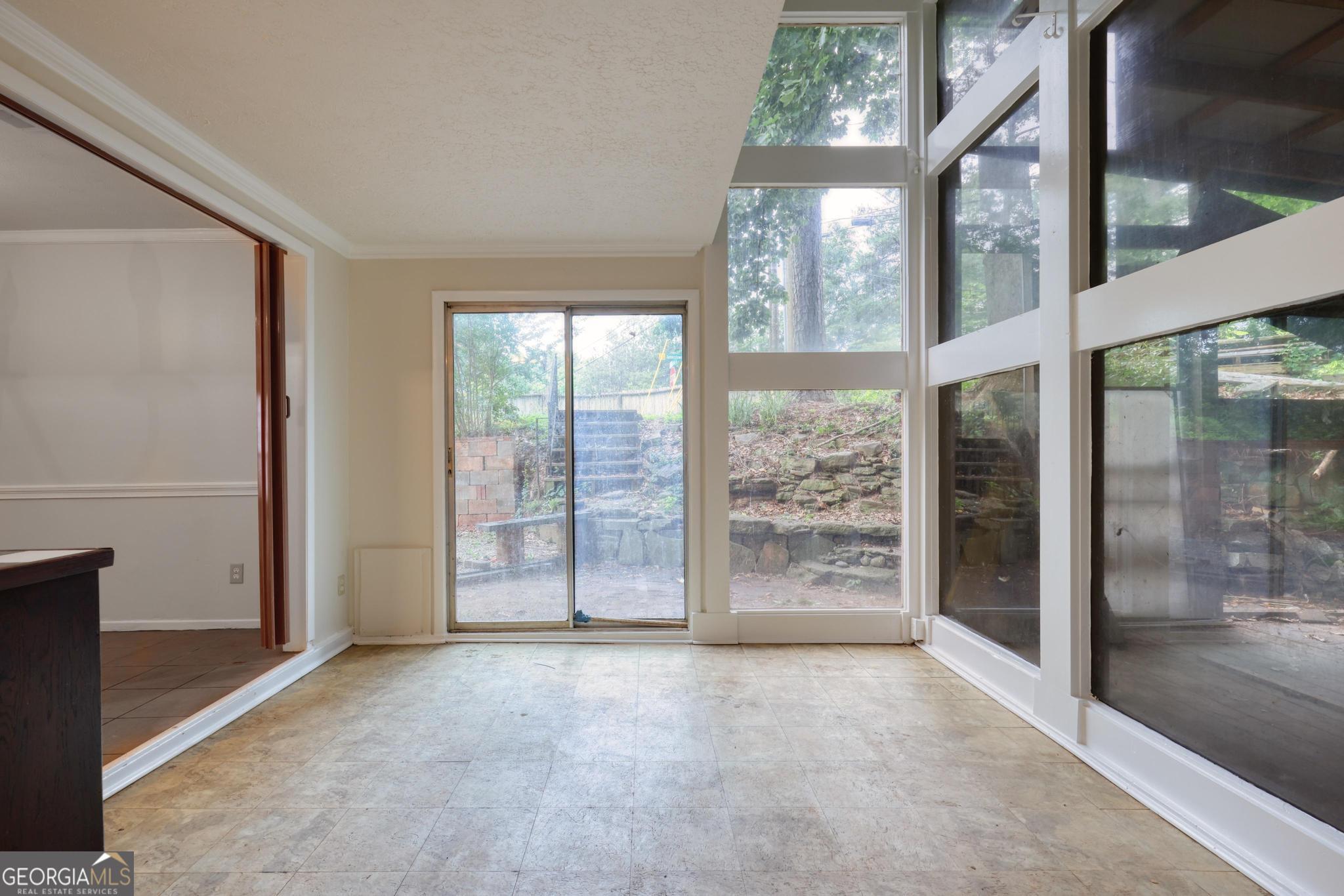 3722 Jamestown Court
