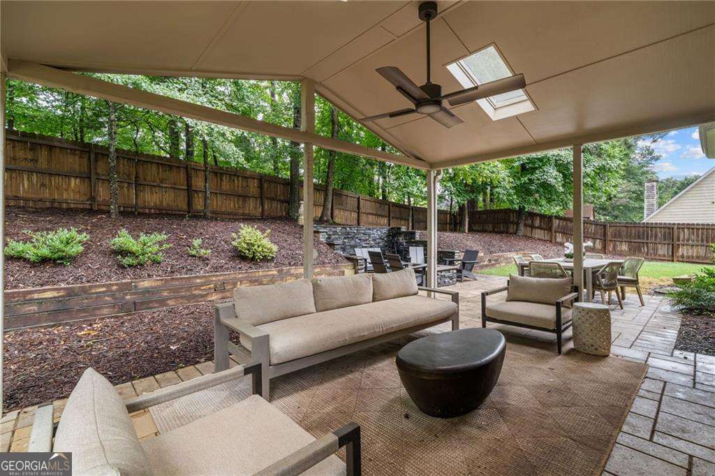 231 Red Oak Lane