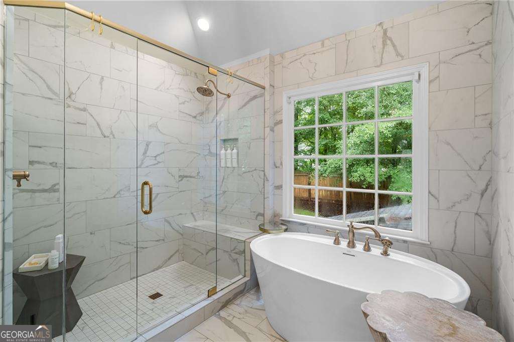 231 Red Oak Lane