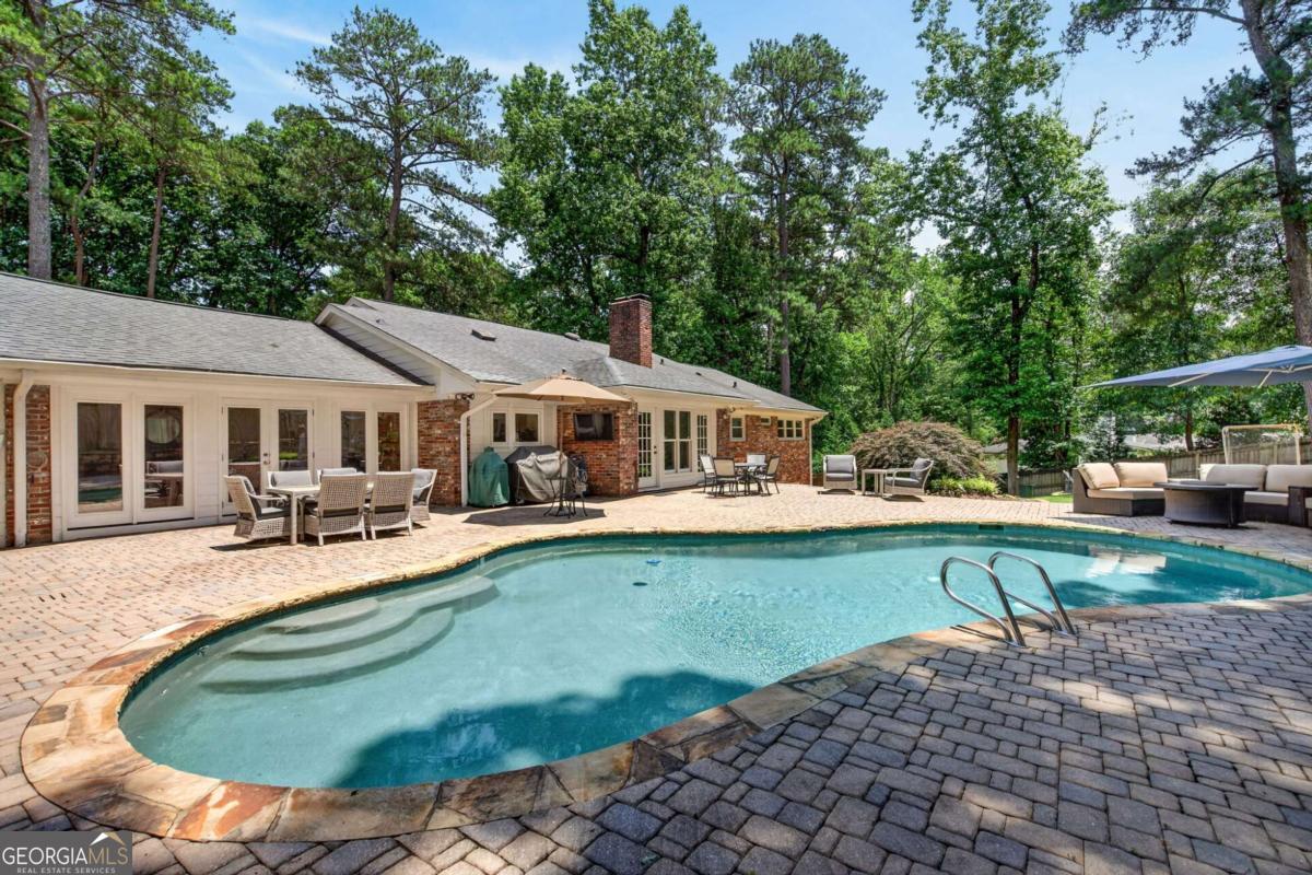 2085 Mount Paran Road NW
