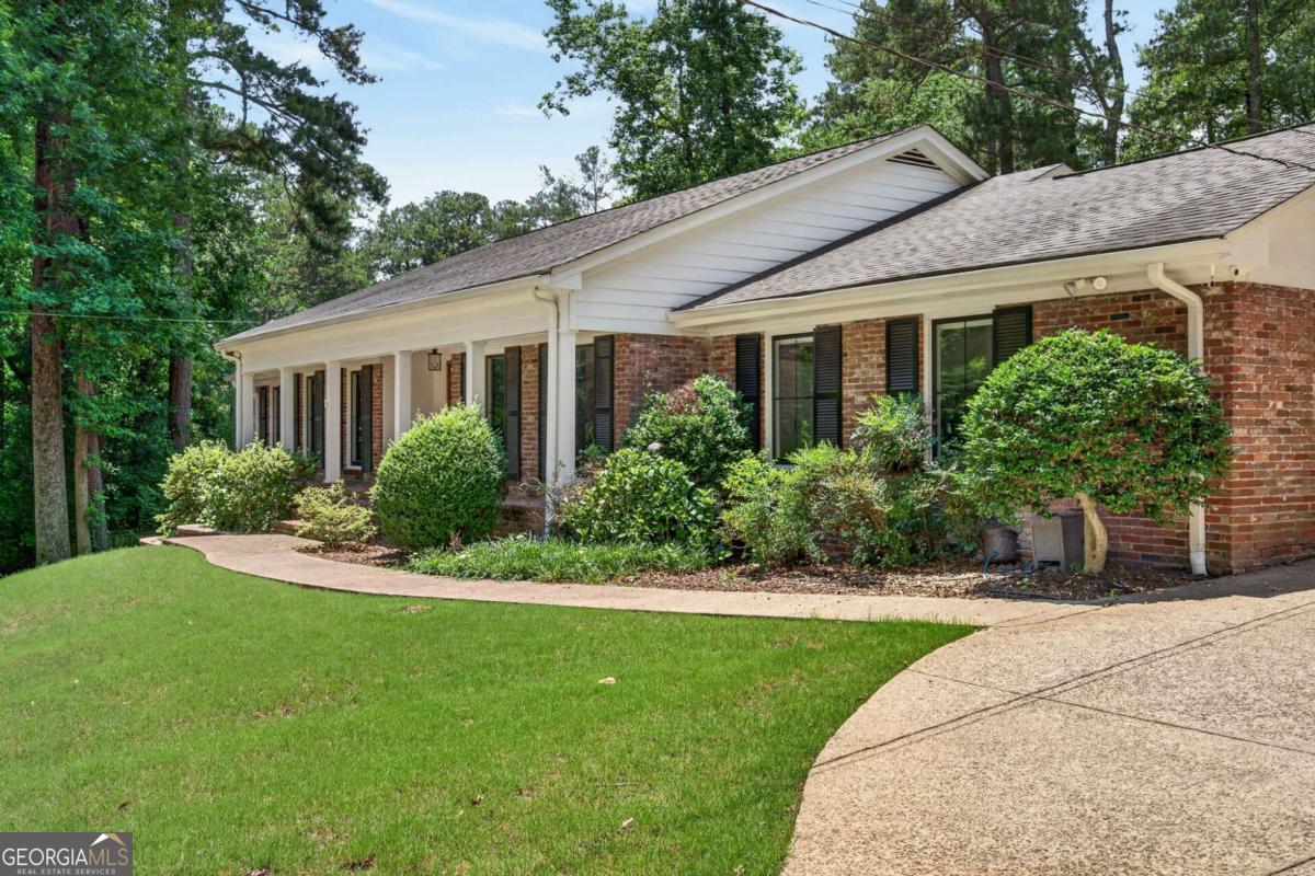 2085 Mount Paran Road NW