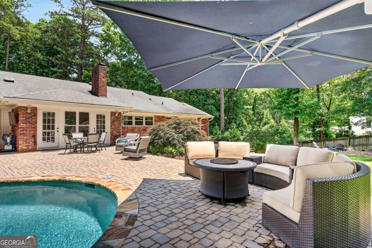 2085 Mount Paran Road NW