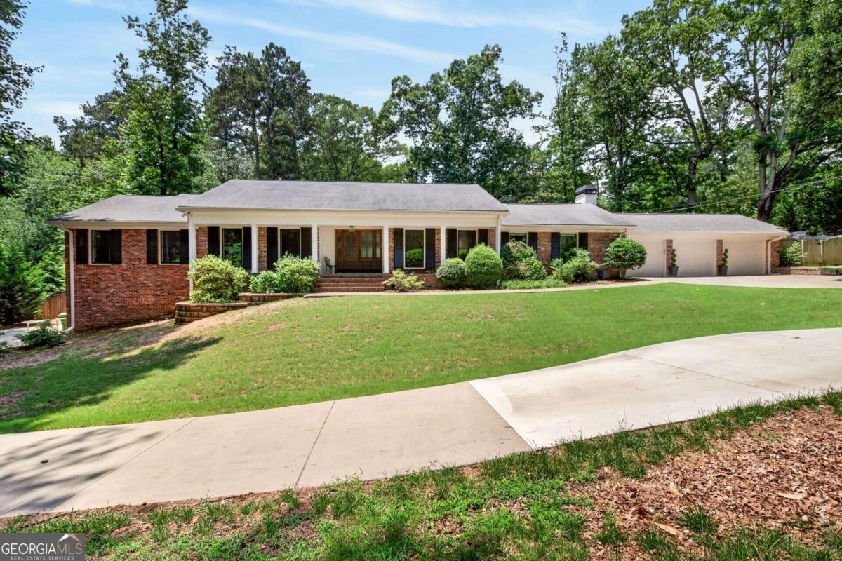 2085 Mount Paran Road NW