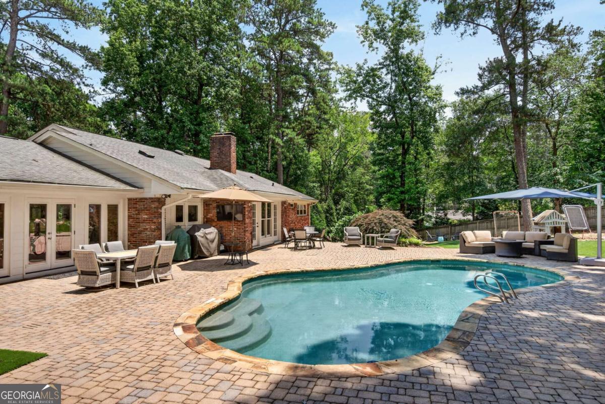 2085 Mount Paran Road NW
