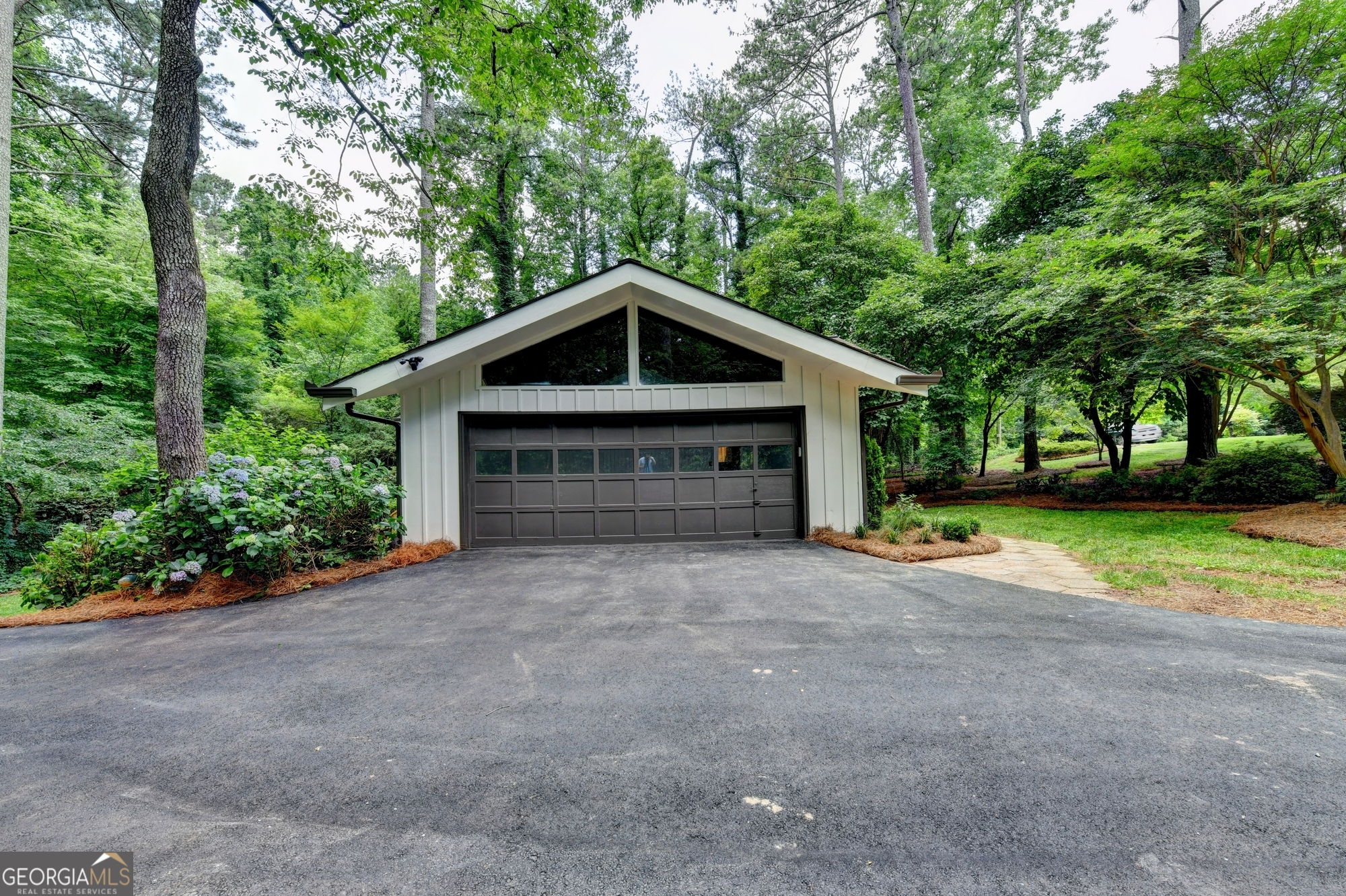 5363 Rosser Road