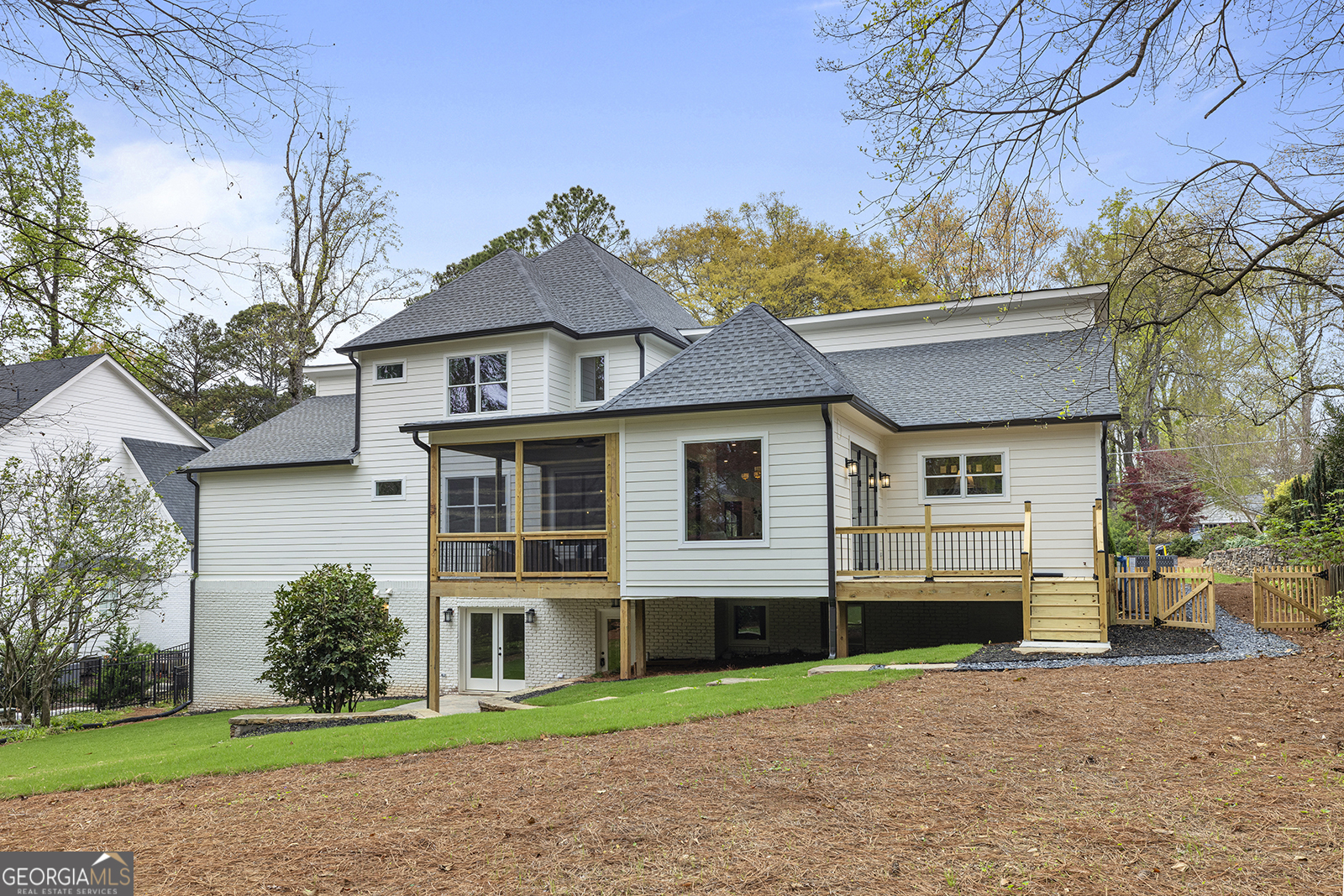 342 Valley Green Drive NE