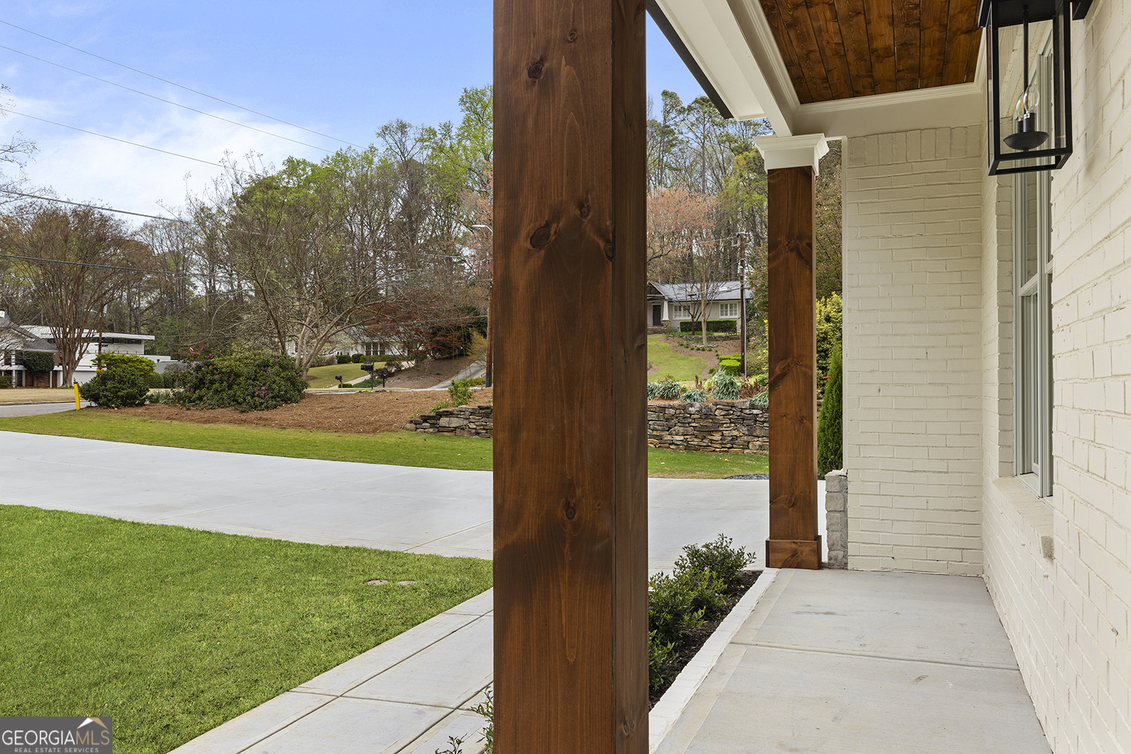342 Valley Green Drive NE