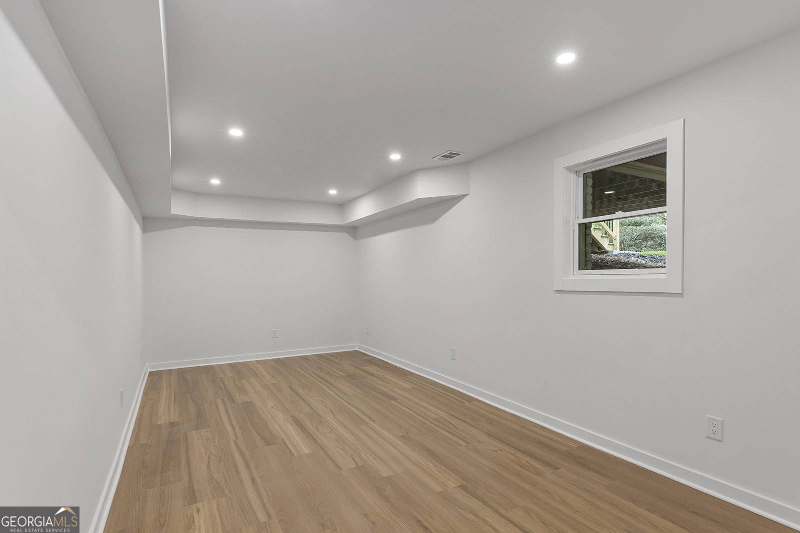 342 Valley Green Drive NE