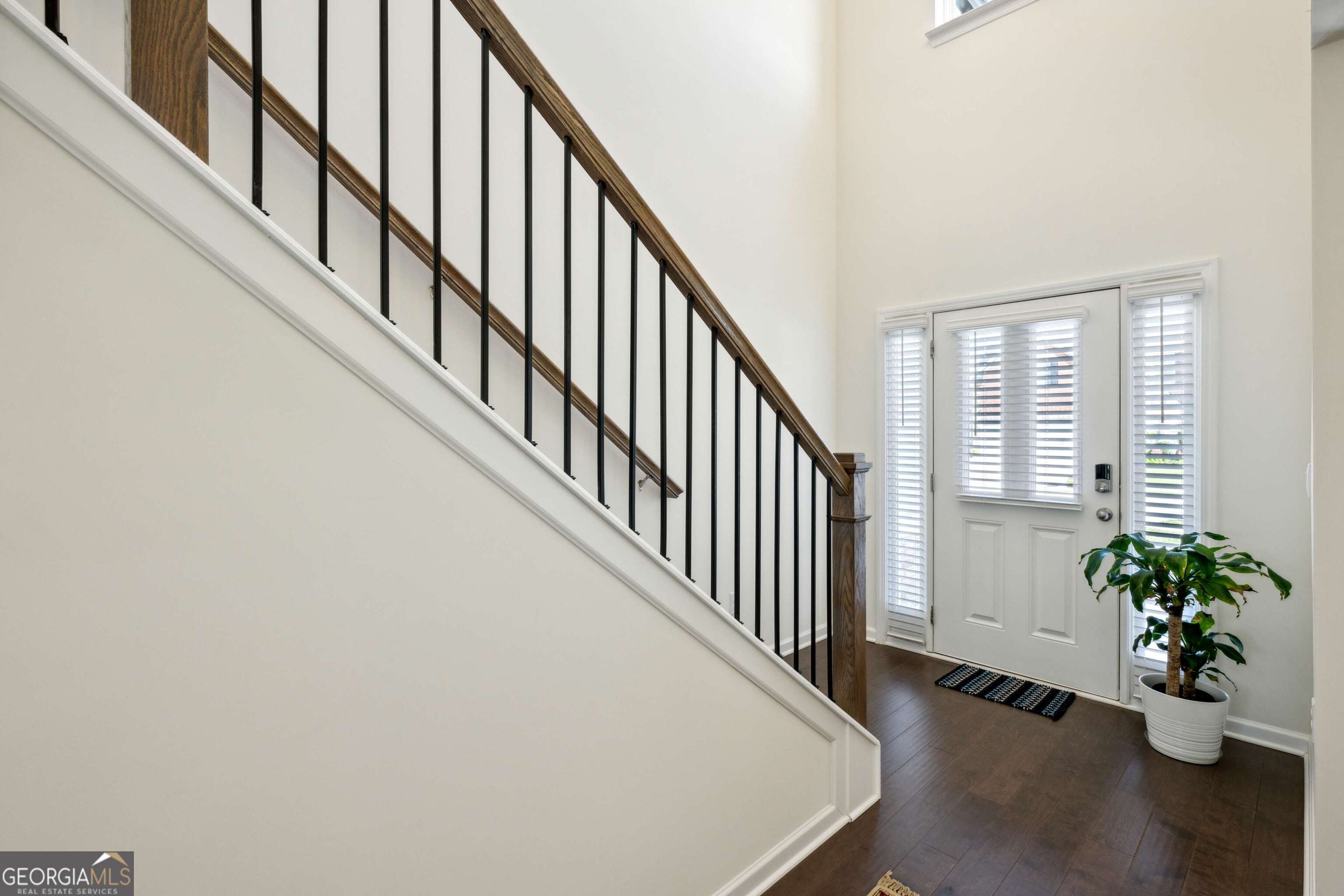 13136 Vista Lane