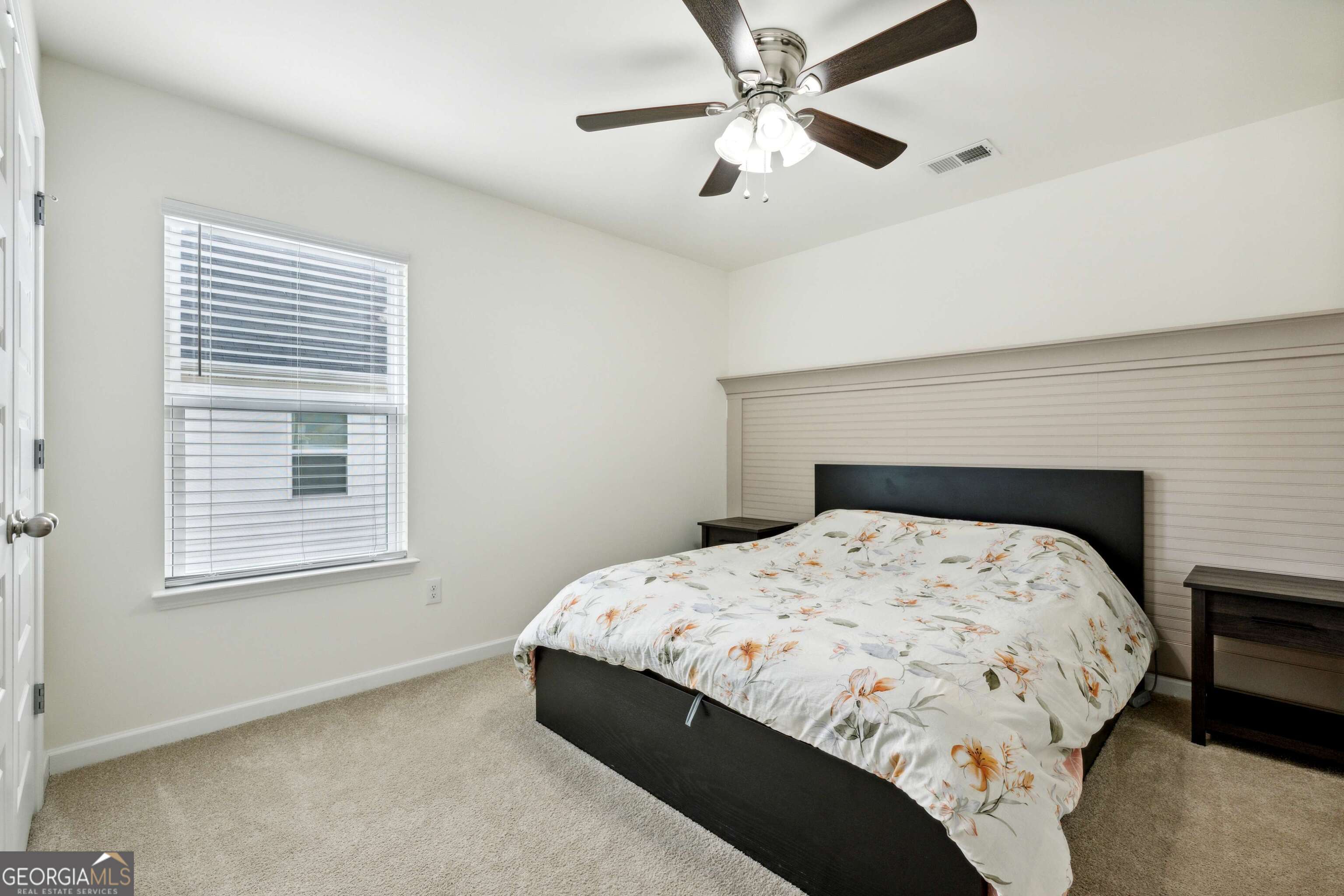 13136 Vista Lane