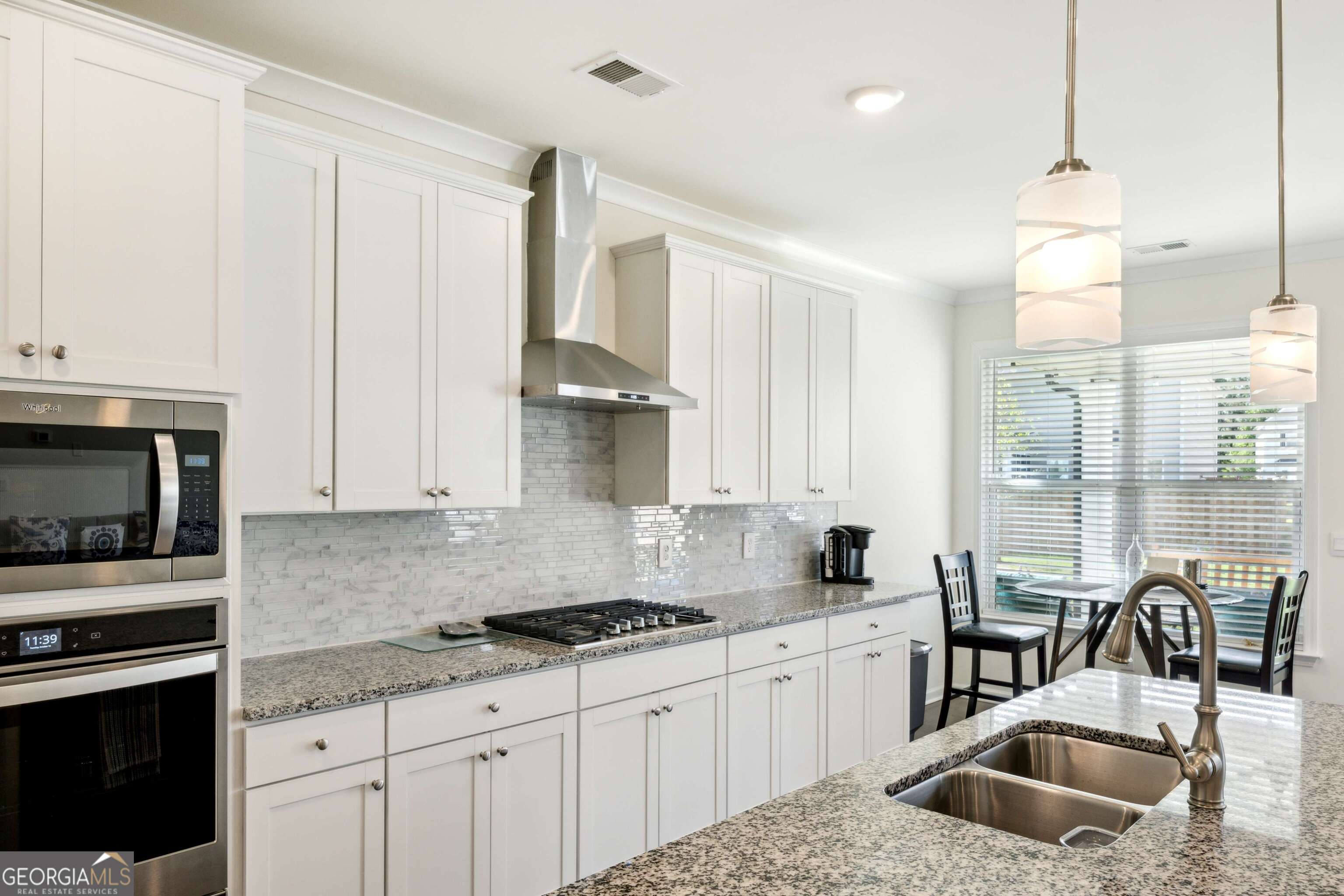 13136 Vista Lane