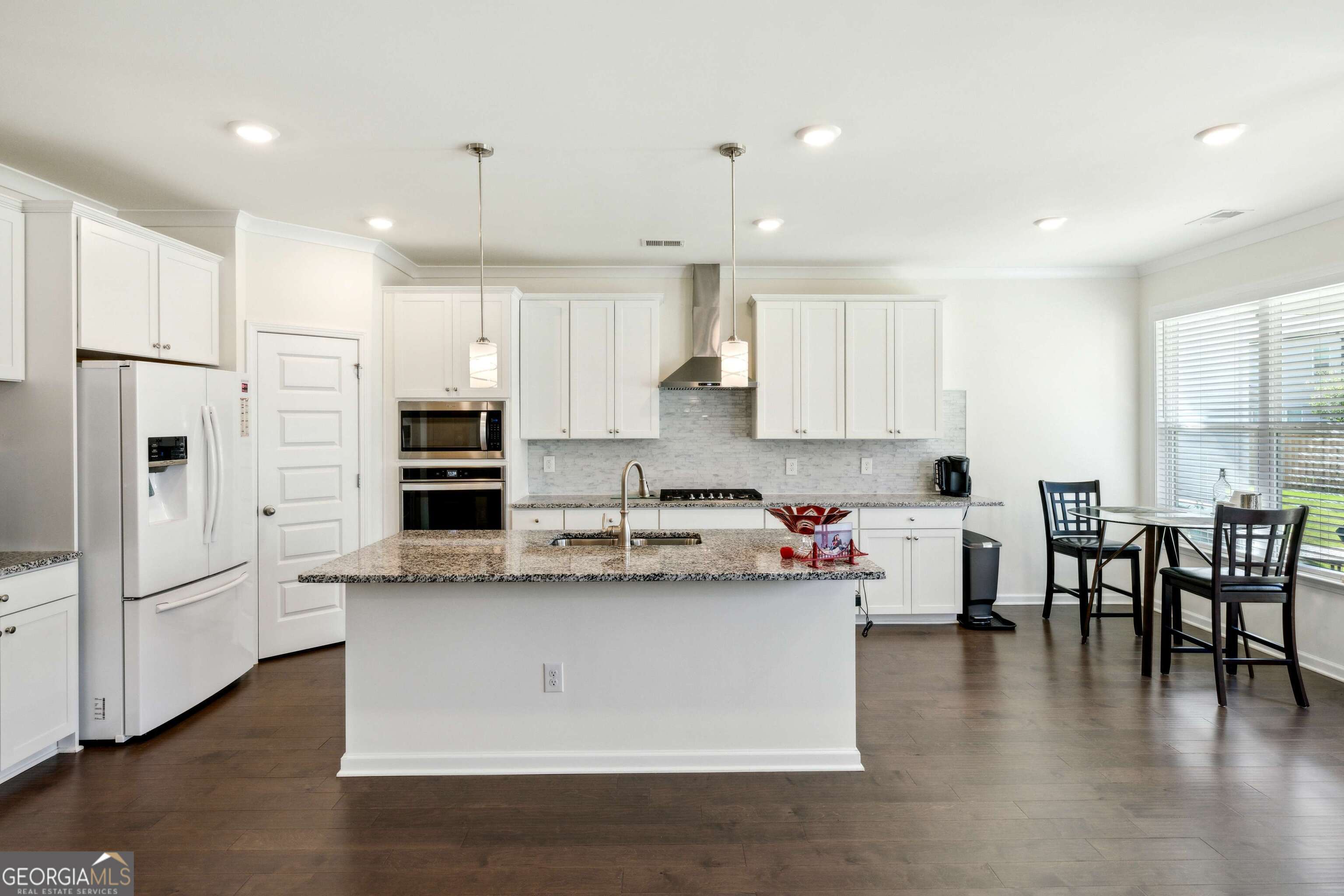 13136 Vista Lane