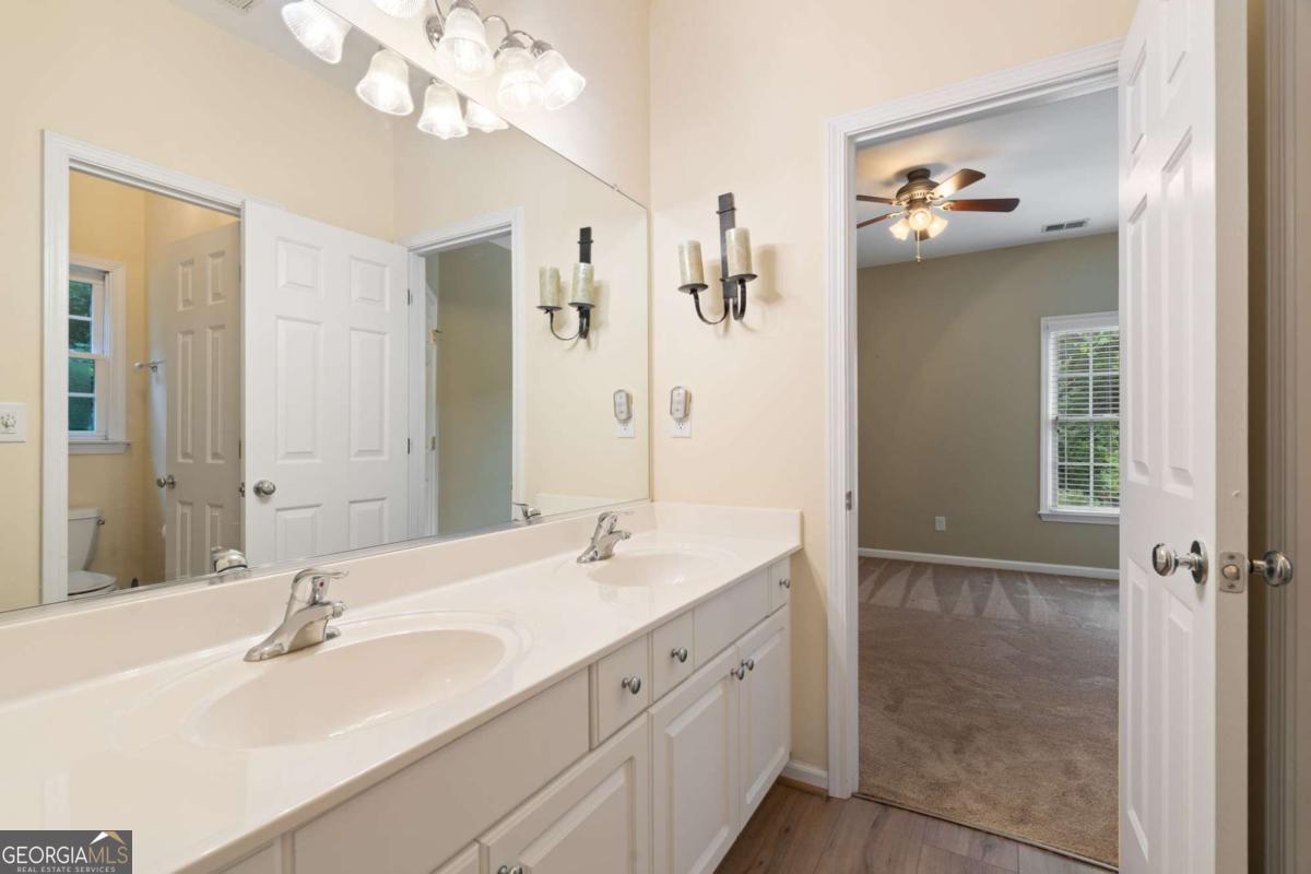1259 Bonshaw Trail