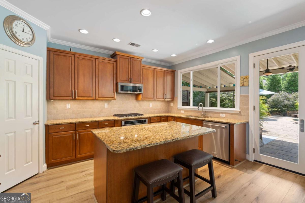1259 Bonshaw Trail