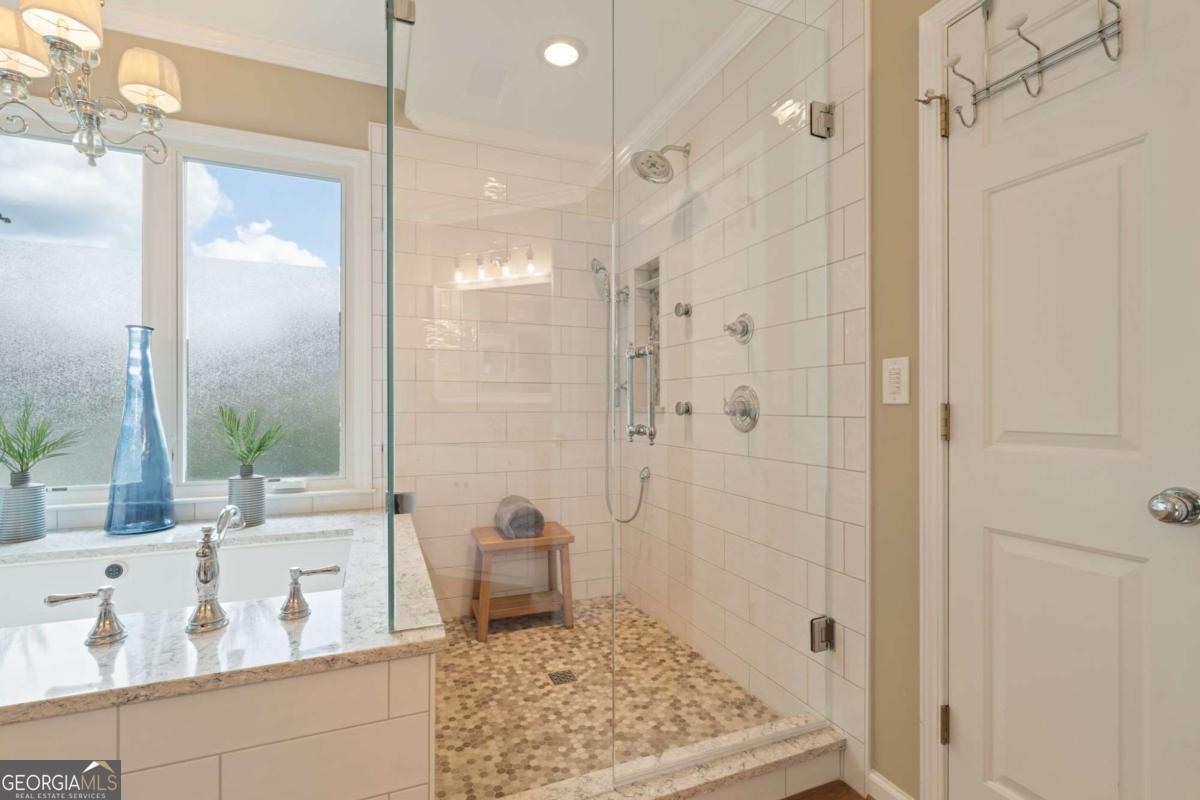 1259 Bonshaw Trail