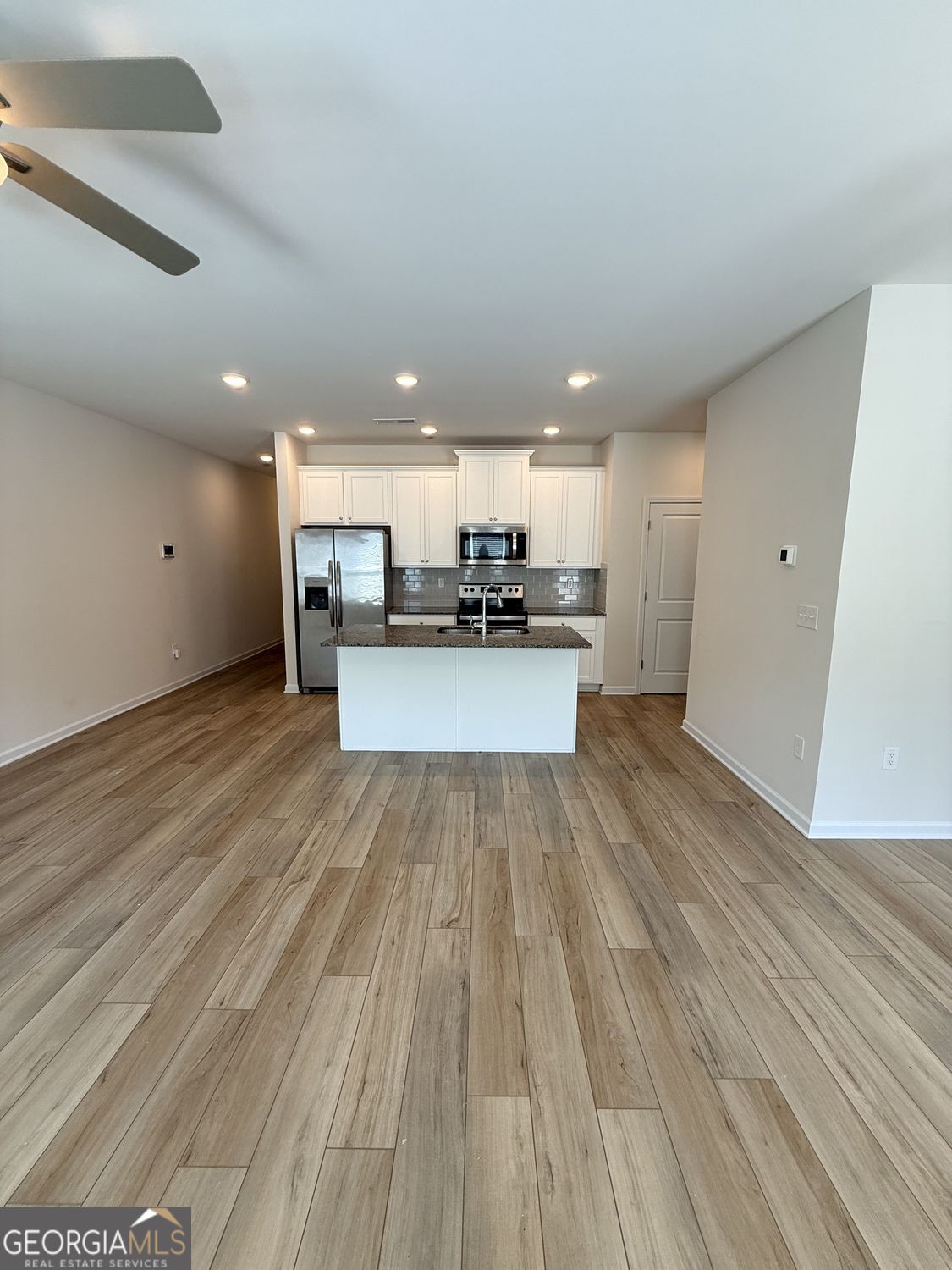 1144 Westhampton Way