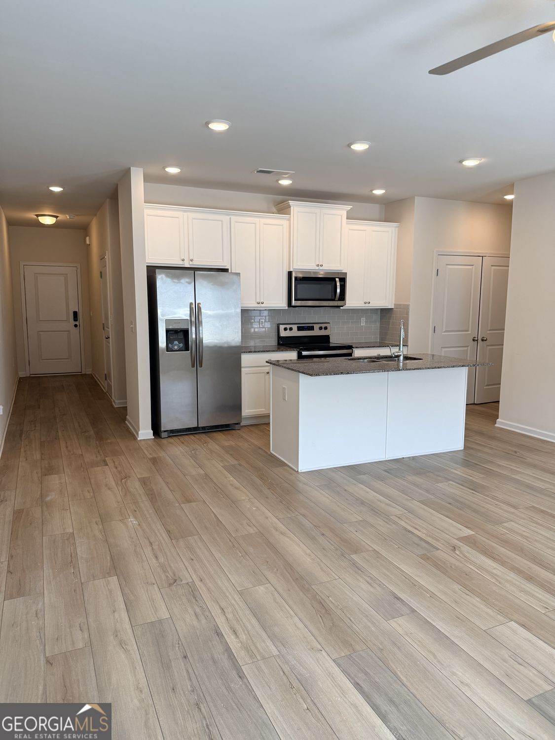 1144 Westhampton Way