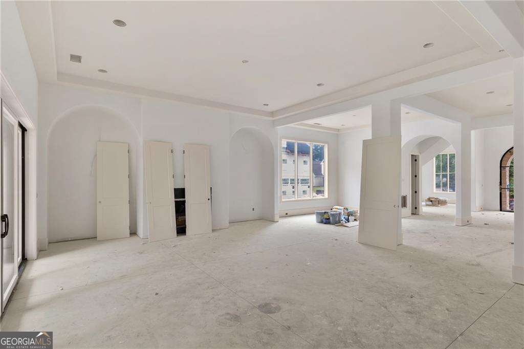 305 Hook Road