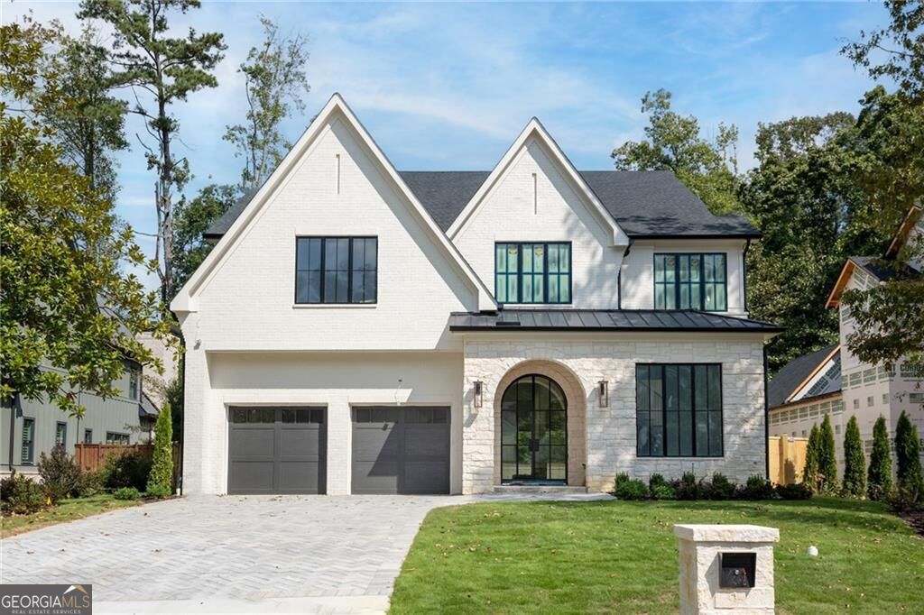 305 Hook Road