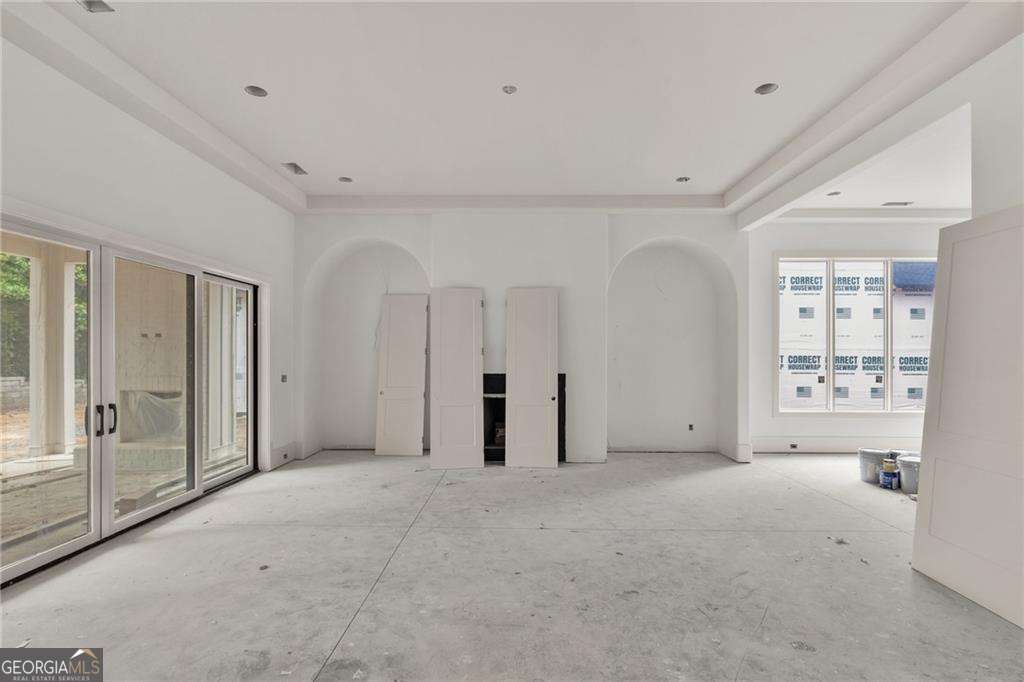 305 Hook Road