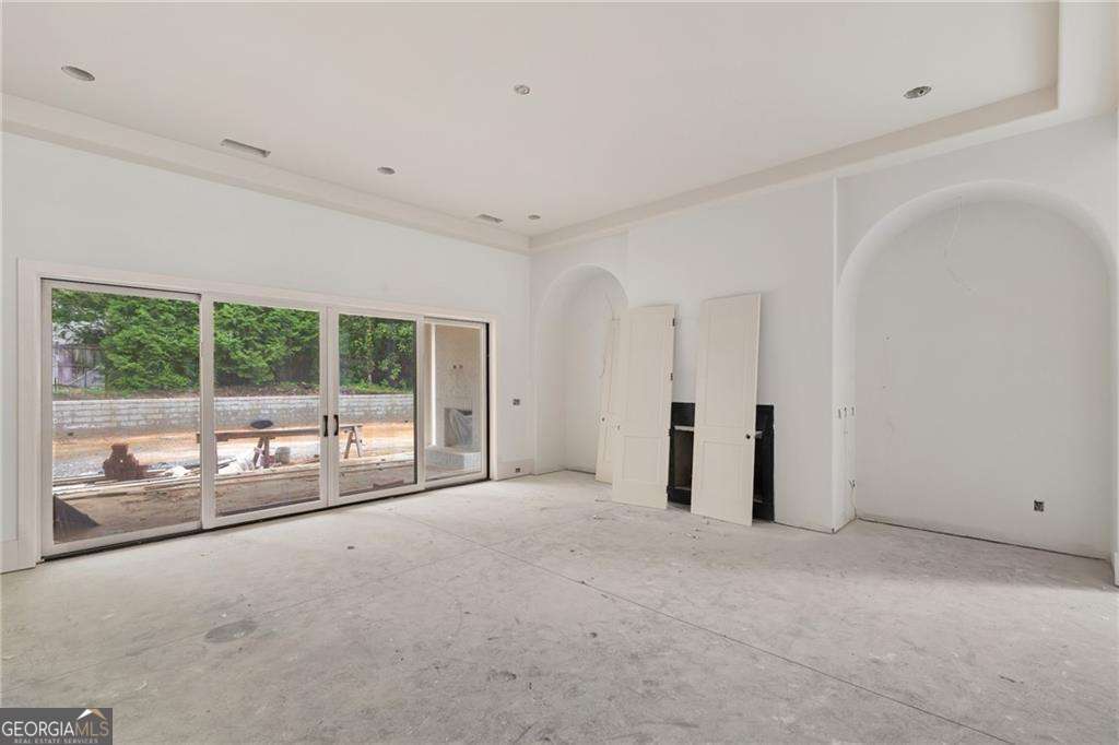 305 Hook Road