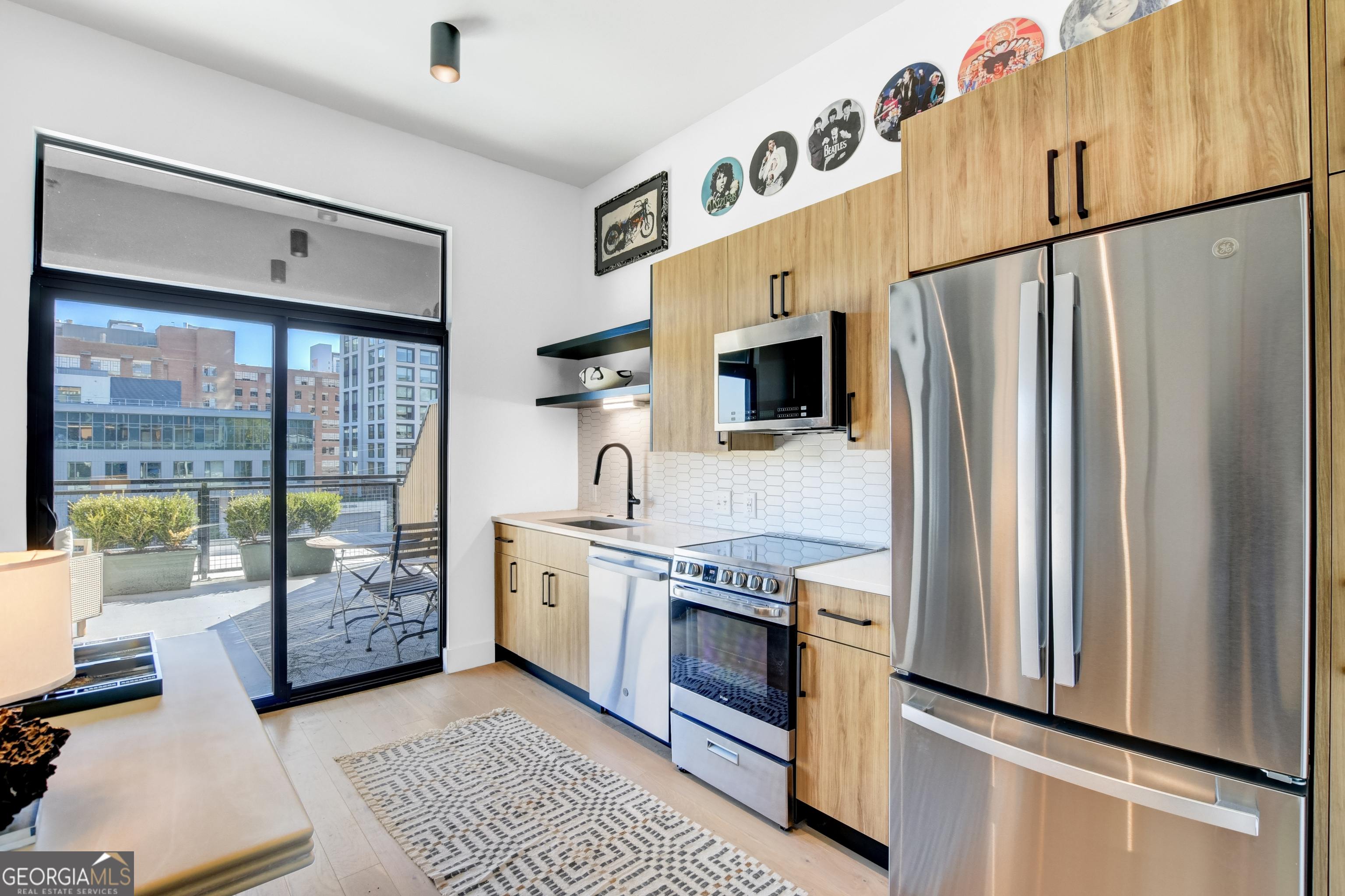 567 Ponce De Leon Avenue # 406