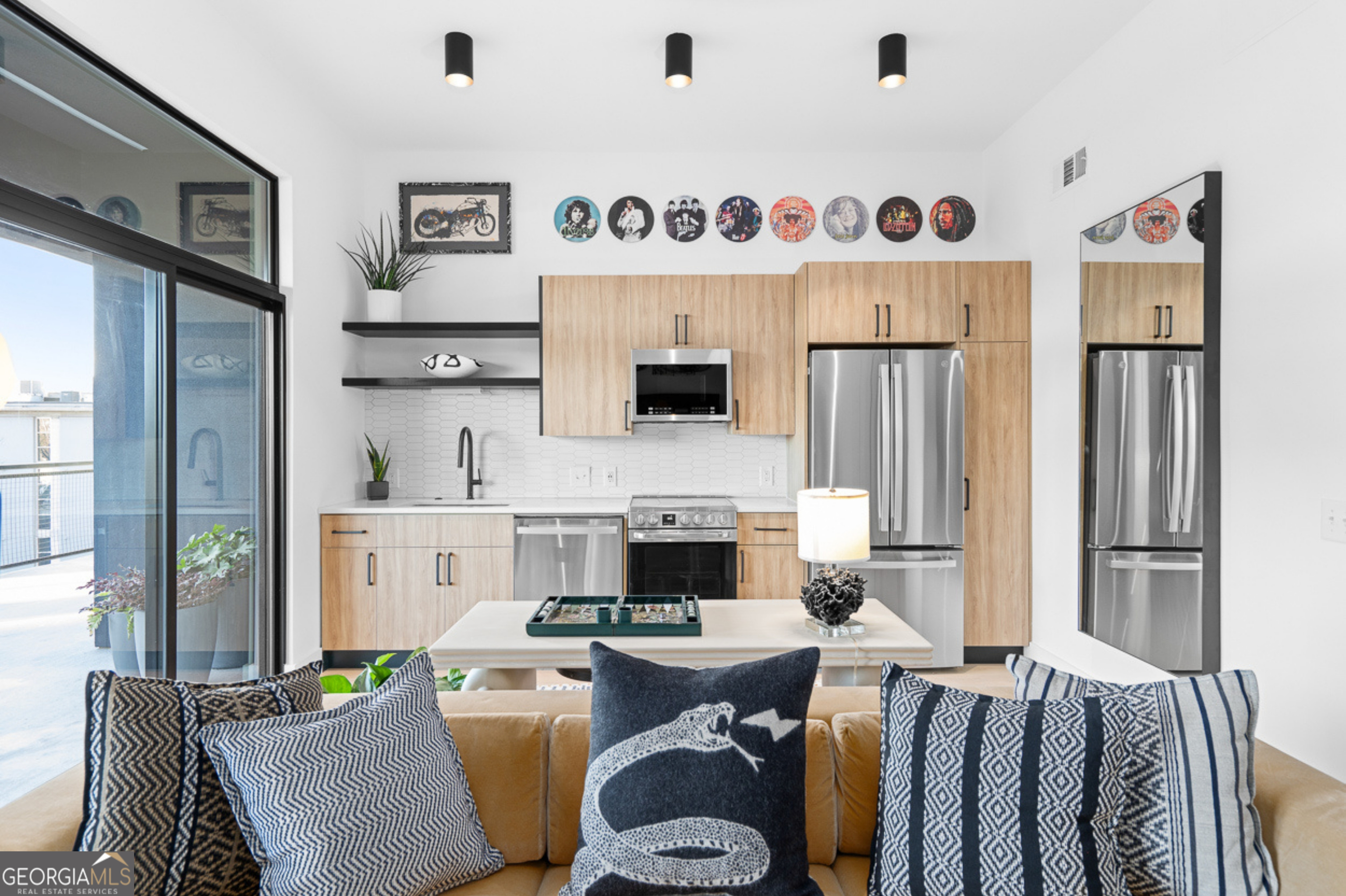 567 Ponce De Leon Avenue # 406
