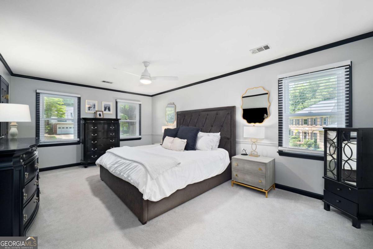 2556 Midvale Lane