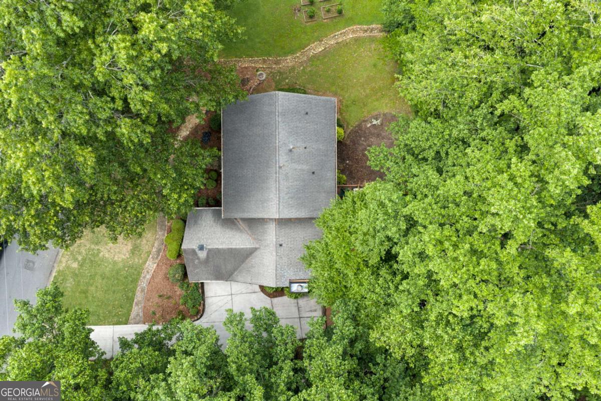 2556 Midvale Lane
