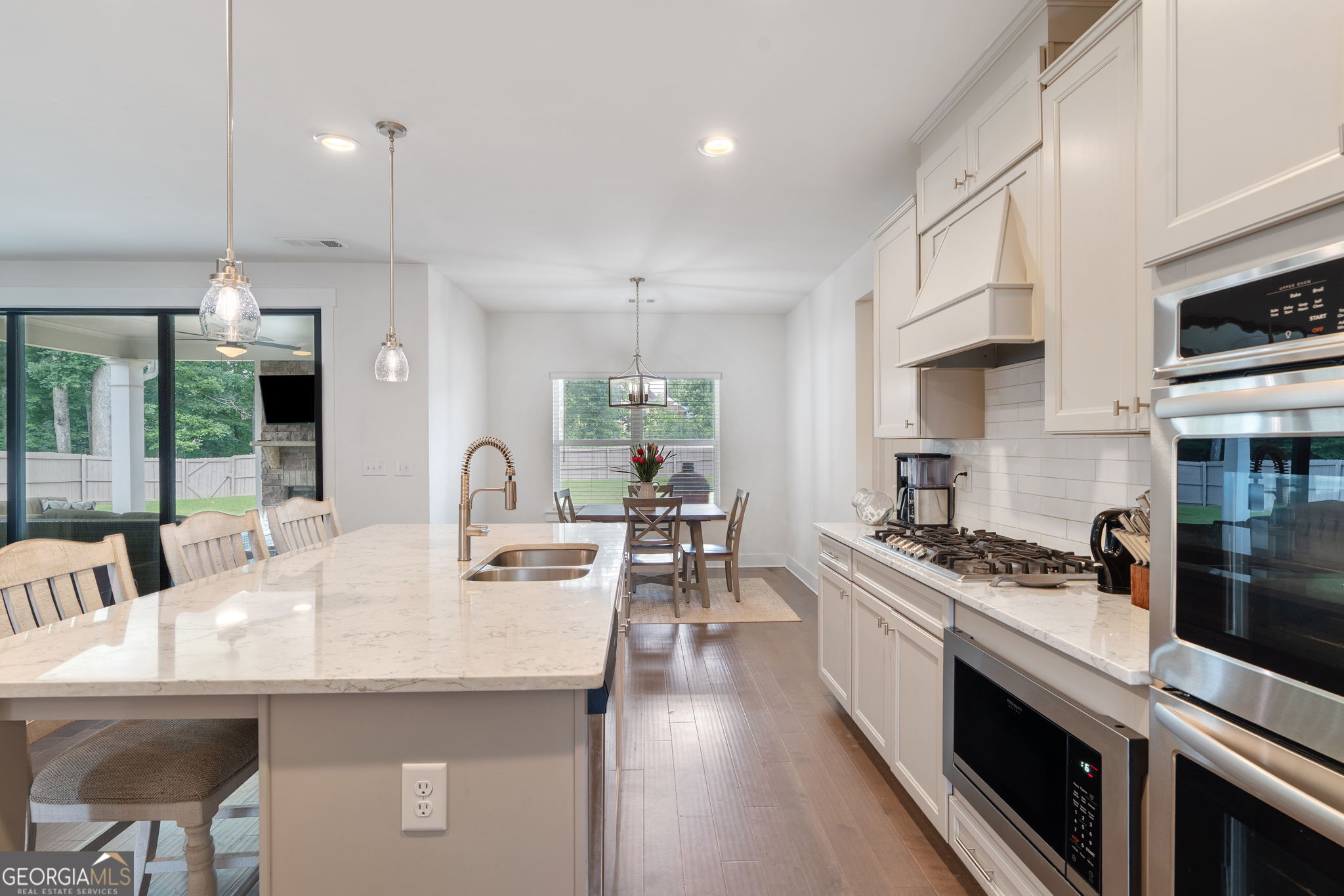 2453 Oxenwood Drive SW
