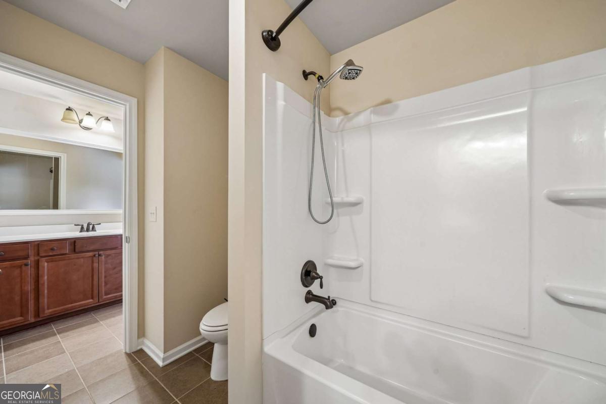 4289 Amberleaf Walk