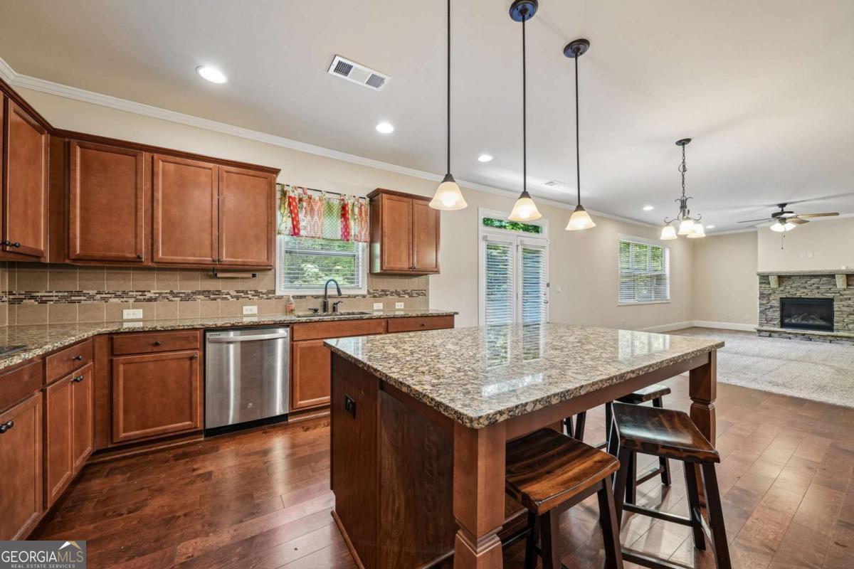 4289 Amberleaf Walk