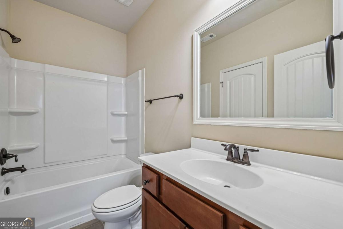 4289 Amberleaf Walk