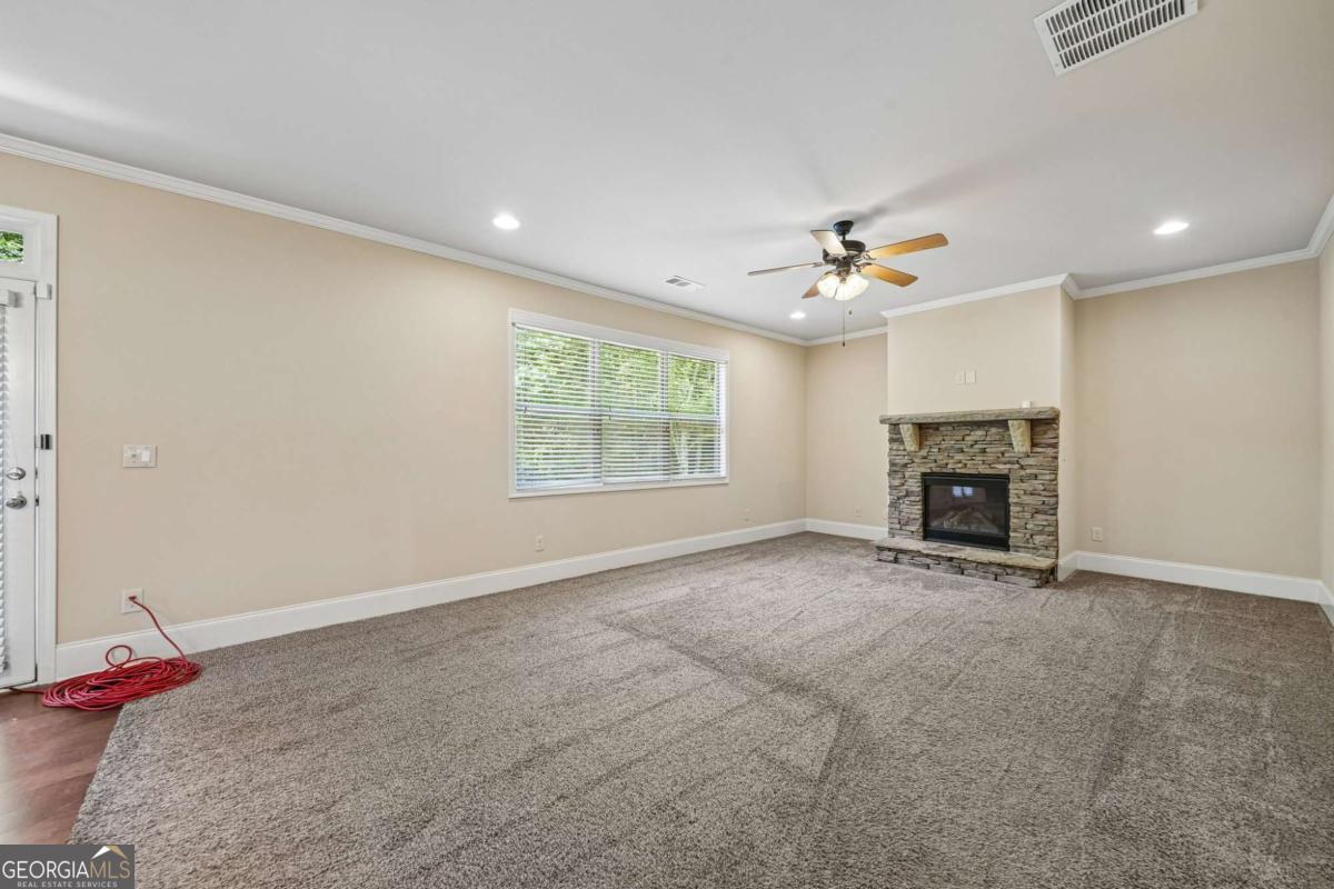 4289 Amberleaf Walk