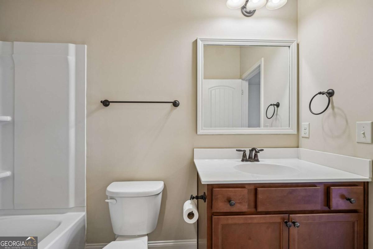 4289 Amberleaf Walk
